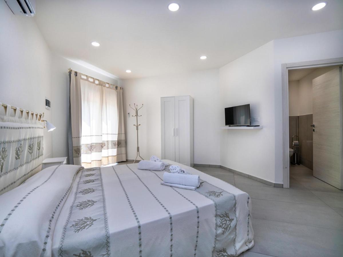 Aldo Moro Rooms Olbia Exterior photo